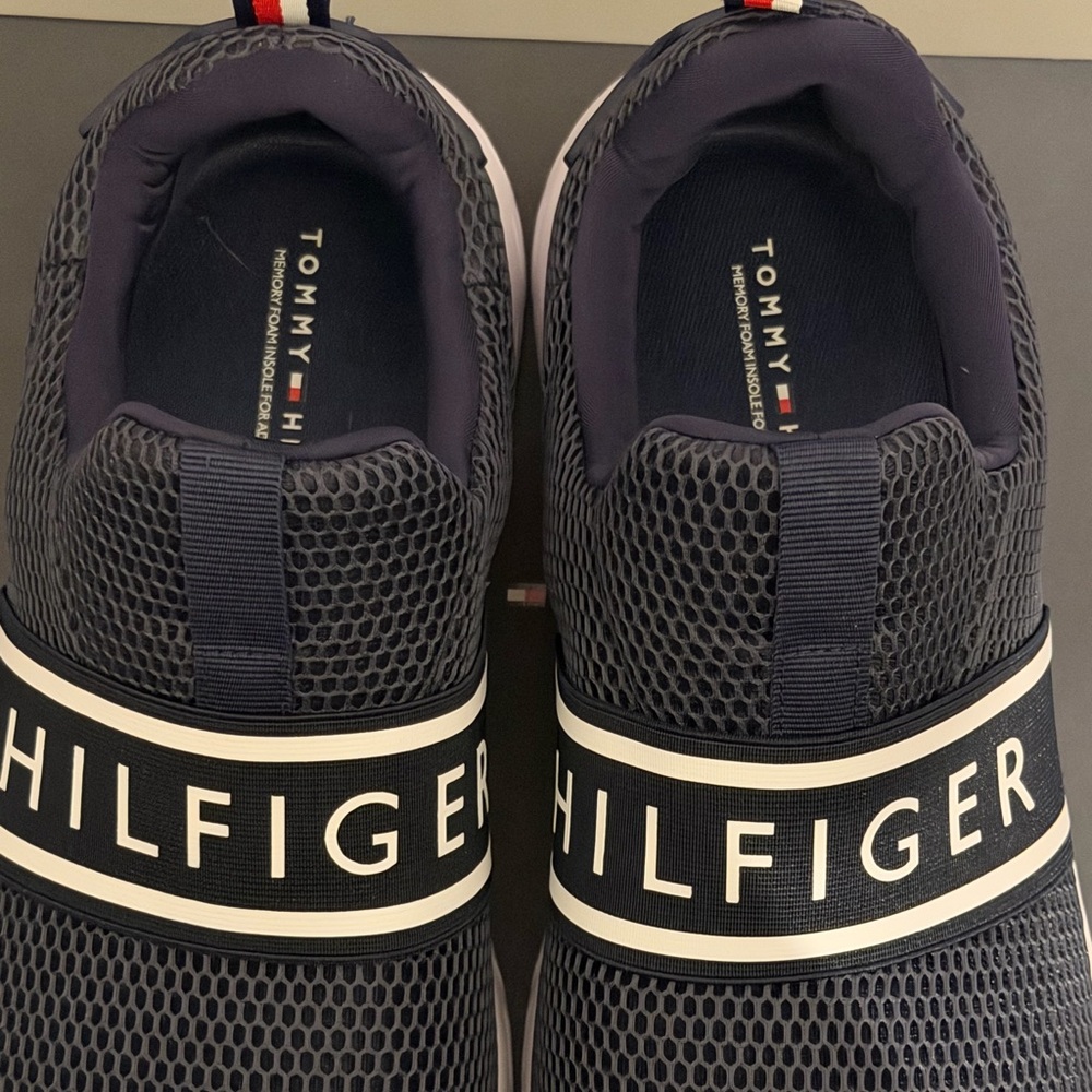Tommy Hilfiger Navy Blue Mesh tmNillo Model Slip-on Size 12M
with Memory Foam - Picture 4 of 7